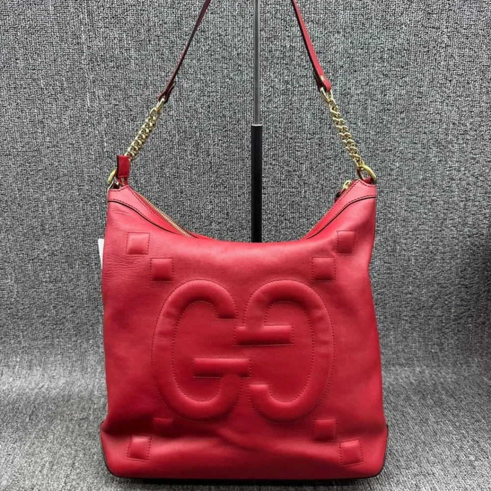 Authentic Gucci Embossed GG Leather Red Shoulder Designer Bag - Picture 3 of 14